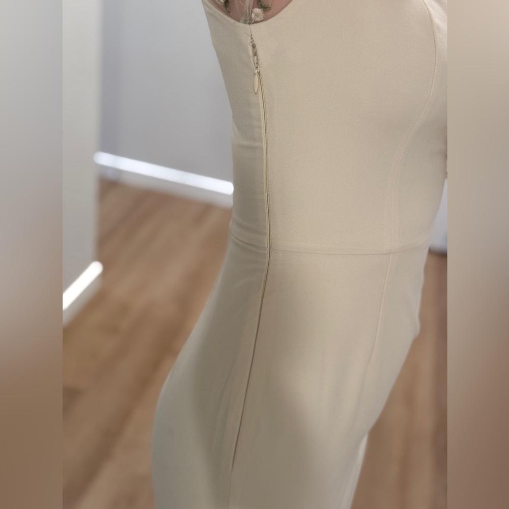 🔥Lichi Cream Sheath Midi Dress with Puff Sleeves in Perfect condition 🔥 - Picture 7 of 13